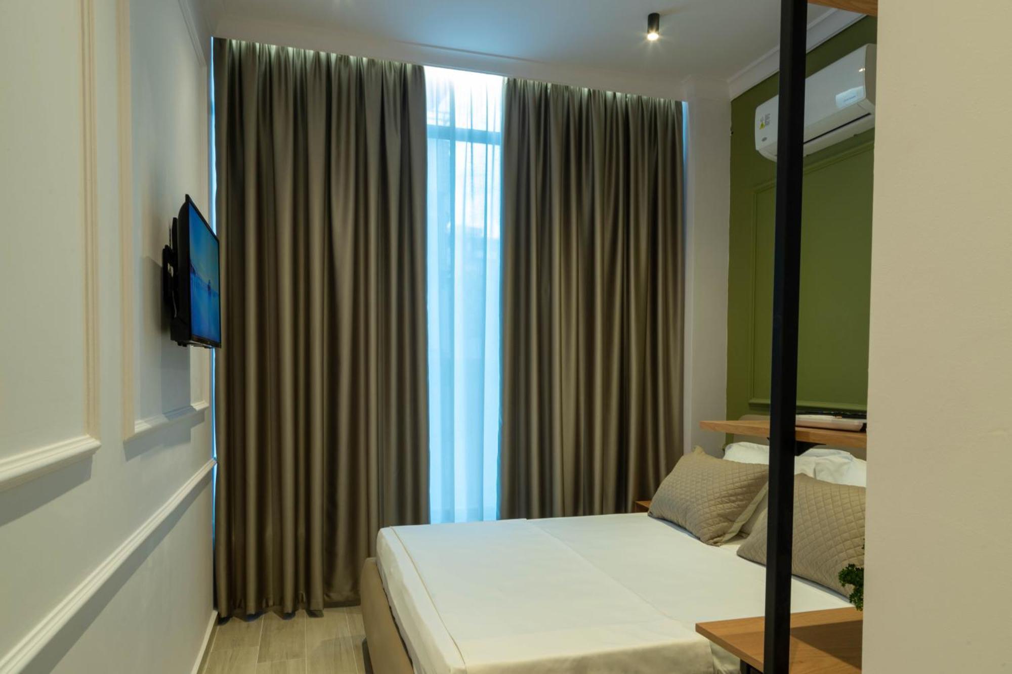 Amau Beach Rooms Драч Екстериор снимка