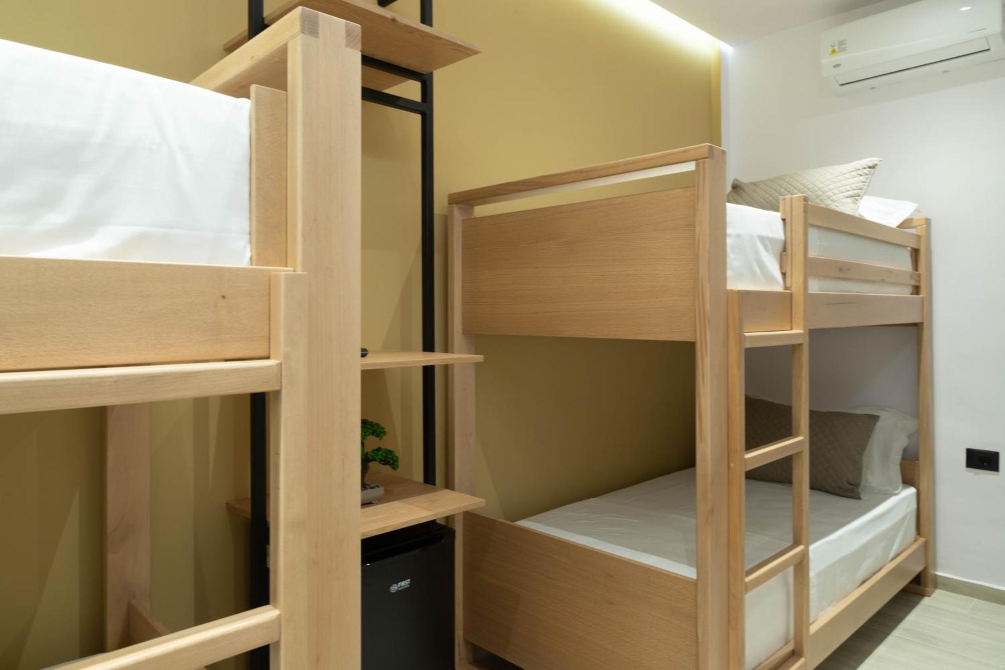 Amau Beach Rooms Драч Екстериор снимка