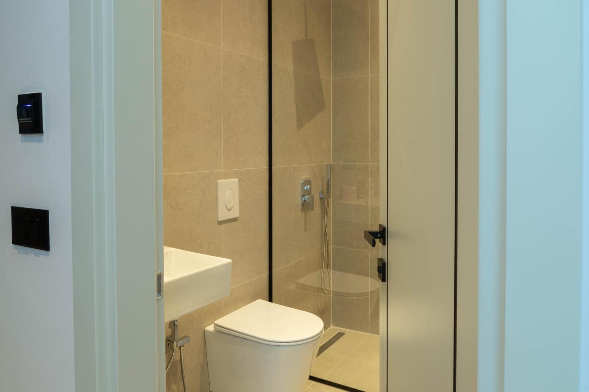 Amau Beach Rooms Драч Екстериор снимка