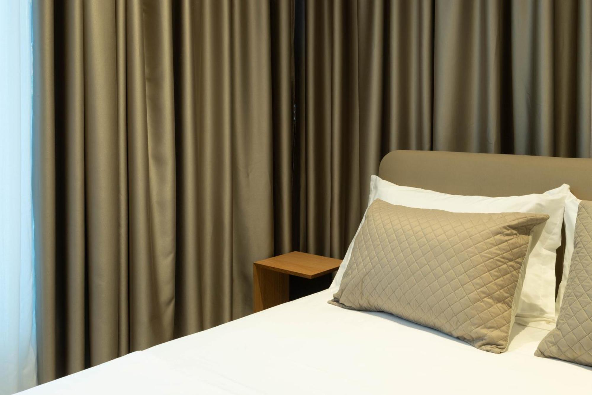 Amau Beach Rooms Драч Екстериор снимка